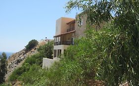 Sfinias Hotel
